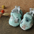 Load image into Gallery viewer, Chaussons souple bébé Savane, taille 12-18 mois Les Fantaisies de Malou