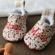 Charger l'image dans la galerie, Chaussons souples à personnaliser (bébé, enfant, adulte) Les Fantaisies de Malou