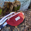 Charger l'image dans la galerie, Sac banane Velour rouge Les Fantaisies de Malou