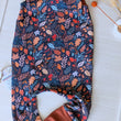Load image into Gallery viewer, Salopette évolutif bébé et enfant Automne Les Fantaisies de Malou