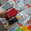 Charger l'image dans la galerie, Tableau d'occupation transportable à personnaliser, tissu au choix (busy board) Les Fantaisies de Malou