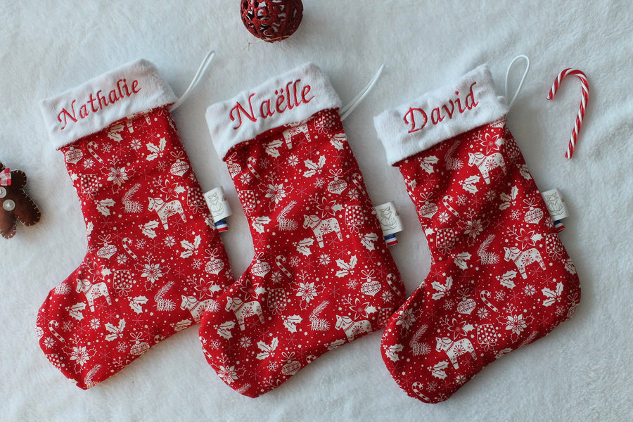 Botte Déco de Noël Rouge, Panier - Velours Seul par Atelier des Botte Déco de Noël Rouge, Panier - Velours Seul par Atelier des