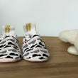 Load image into Gallery viewer, Chaussons souple bébé Nuages Les Fantaisies de Malou
