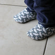 Charger l'image dans la galerie, Chaussons souples bébé AhGlaGla Les Fantaisies de Malou

