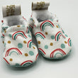 Charger l'image dans la galerie, Chaussons souples bébé Arc-en-ciel Les Fantaisies de Malou

