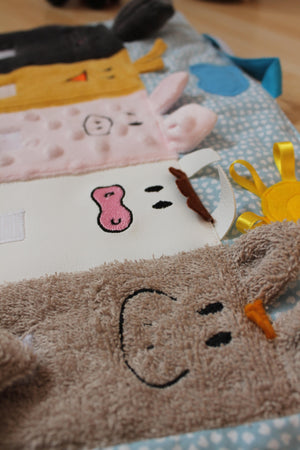 Tableau d'occupation sensoriel bébé et enfant - Ferme (busy board) Les Fantaisies de Malou
