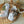 Charger l&#39;image dans la galerie, chaussons souples artisanaux bébé enfant adulte animaux de la savane fabriqué en Alsace presque nu pied barefoot les fantaisies de Malou
