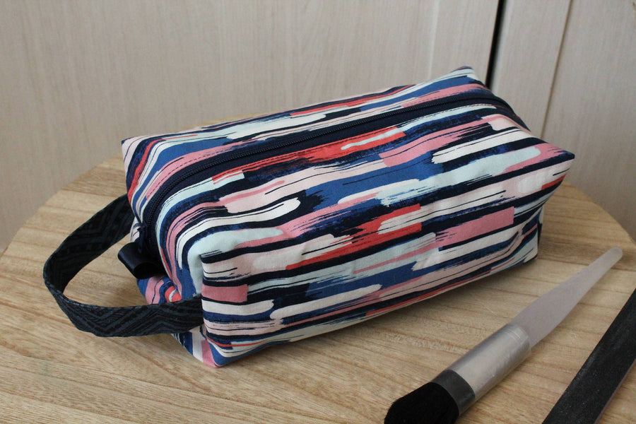 Trousse boxy Electra (tissu de designer) Les Fantaisies de Malou