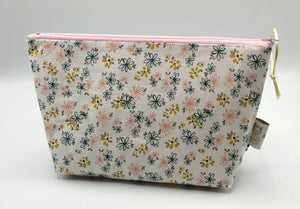 Trousse de toilette L Douces Fleurs Les Fantaisies de Malou